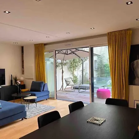 Maison Avec Jardin Proche De La Tour Eiffel * Parigi